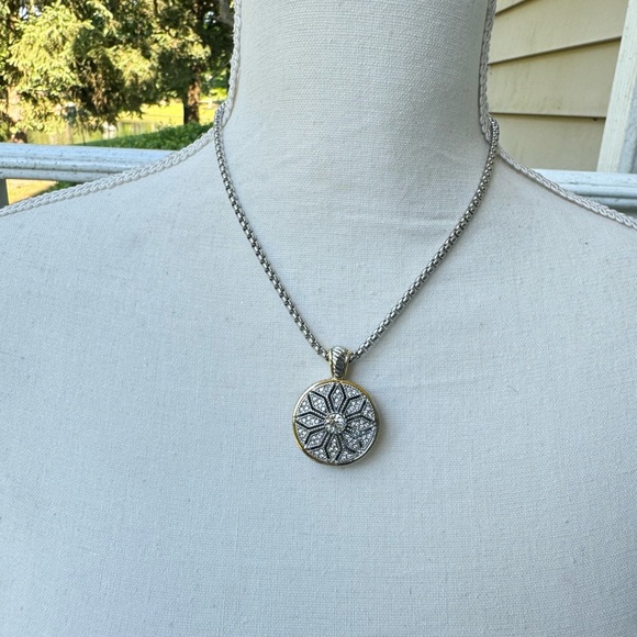 Golden girls statement Necklace, Minimalist Golden Hypoallergenic… - Picture 3 of 15